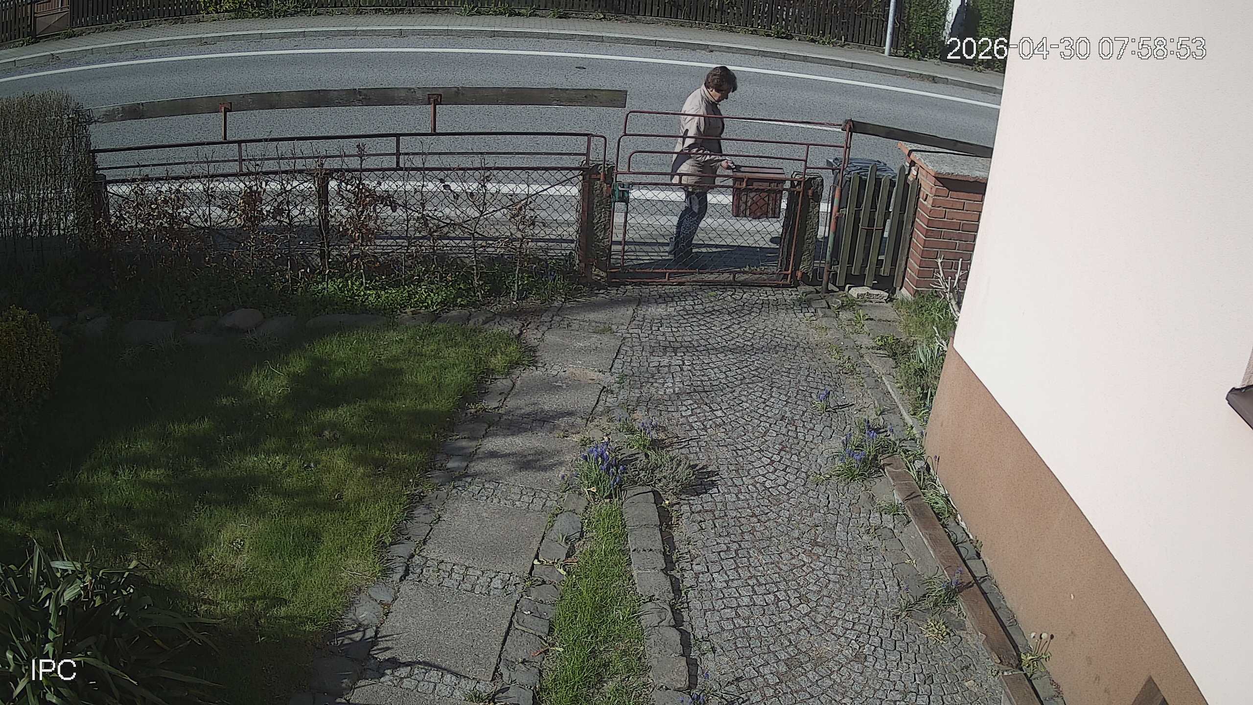 Capture